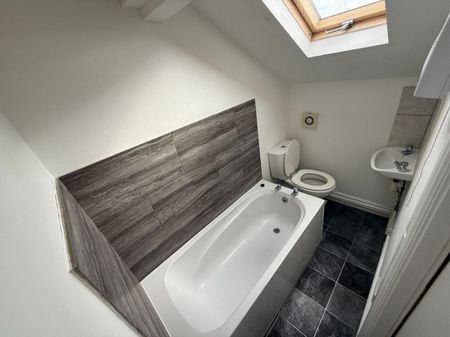 Tulketh Road - Flat 5, Ashton-on-Ribble, Preston - Photo 3