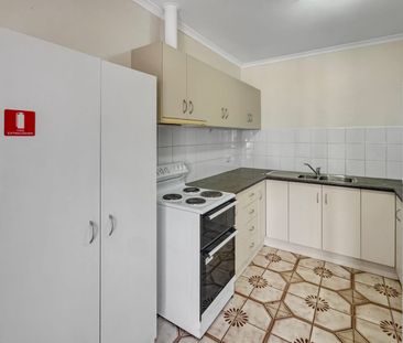 Convenient City-Fringe Living | Close to CBD - Photo 4