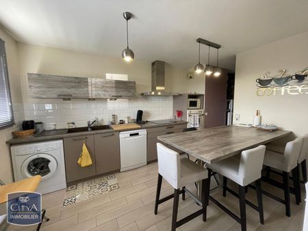 Location Appartement 4 pièces 80m² CHATEAUROUX 36000 - Photo 5