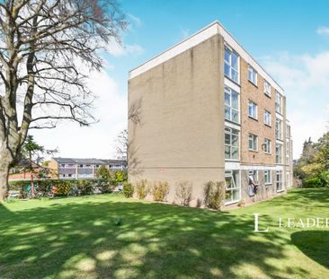 3 bedroom apartment to rent Camberley Court , Sutton - Photo 6