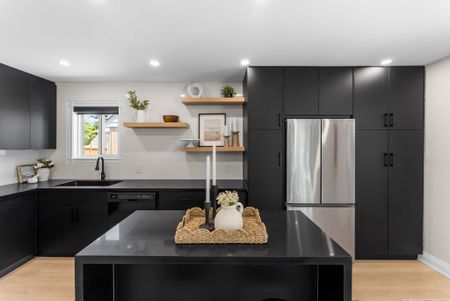 For Lease - 96 Allenby Avenue Unit# Main, Toronto, Ontario - Photo 4