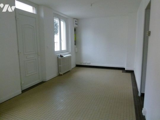 Séjour, salle à manger, cuisine, 3 chambre, salle de bains, chauffage central fuel terrasse, jardin - Photo 1
