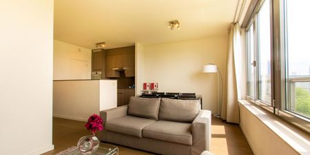 Penthouse te huur in Brussel voor € 1.600 met 2 slaapkamers - Photo 2