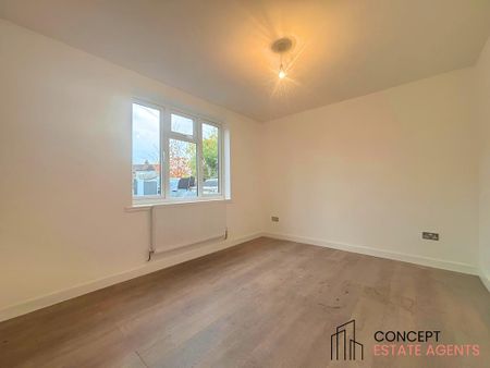 3 bedroom apartment to rent - Photo 2