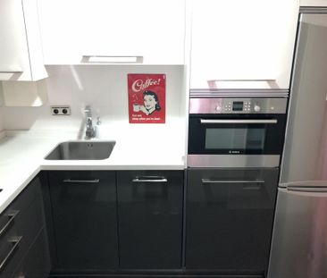 Piso de alquiler en Calle Cristo de la Sed, 39, Barrio del Nervión - Photo 6