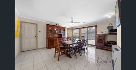 Living In The Heart Of Craigieburn!!!! - Photo 5