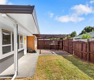 Well located, updated home ready to move in! - Photo 2