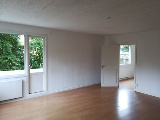 Torgny Segerstedtsgatan, Västra Frölunda - Photo 1