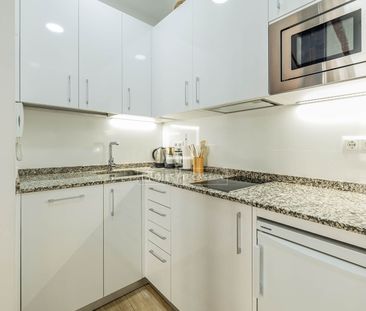 Excellent 2 Bedroom apartment for rent in Cortes / Huertas, Madrid - Photo 5
