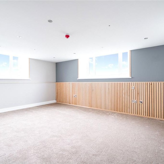2 bedroom duplex to rent - Photo 1