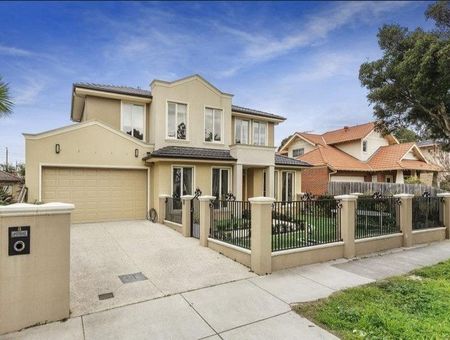 1/8 Glen Orme Avenue, Mckinnon - Photo 4