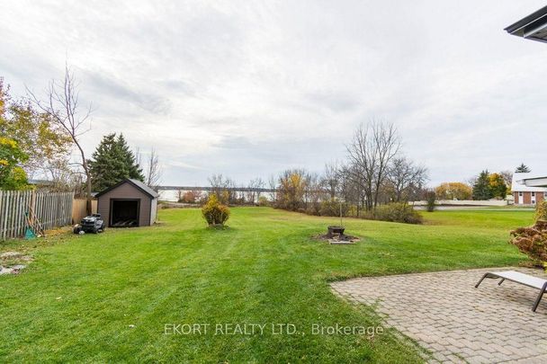 For Lease - 239 Dundas Street Unit# lower, Belleville, Ontario - Photo 1