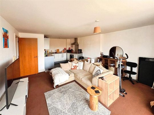 2 bedroom flat to rent - Photo 1