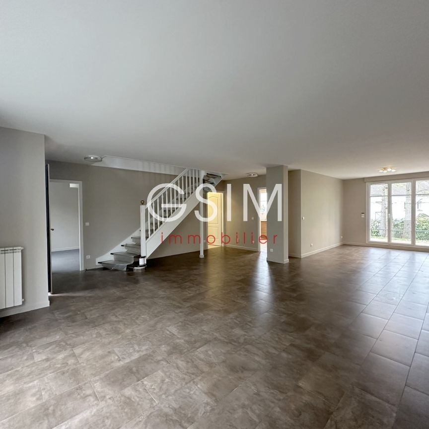 Maison • Vaucresson - Photo 1