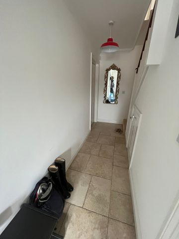 2 bed end of terrace house to rent in West Quay - Photo 5