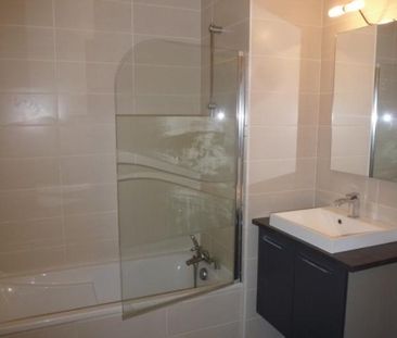 Location Appartement 2 pièces 50m² ANNECY 74000 - Photo 3