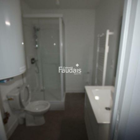 Location Appartement 2 pièces 39m² STE MERE EGLISE 50480 - Photo 3