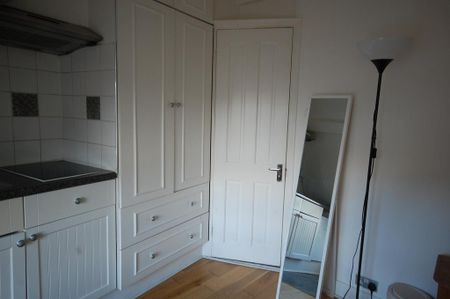 Studio to rent - Photo 5