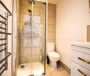 Flaxman Road, London, SE5 - Photo 5