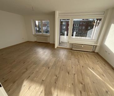 Bereits modernisierte 3-ZKB-Balkonwohohnung in gepflegtem Haus im E... - Foto 1