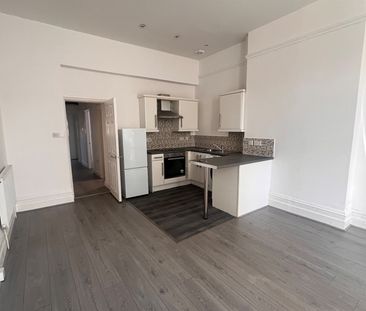 2 Bed Flat, Derby Lane, L13 - Photo 2