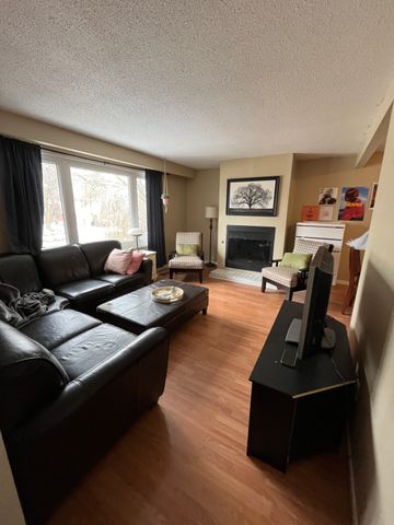 35 Yewholme Dr, Guelph - Photo 2