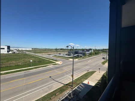 For Lease - 4878 Powers Common Unit# 319, Burlington, Ontario - Photo 2