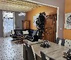 Spacieux appartement en duplex de type F3 avec garage attenant. - Photo 2
