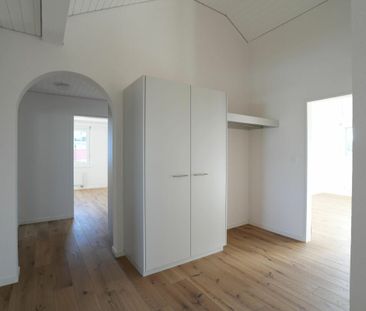 Neu renovierte 4.5 Zi-Dachwohnung - Foto 2