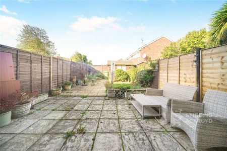 Bingley Road, Sunbury-on-Thames, Surrey, TW16 7RB - Photo 4