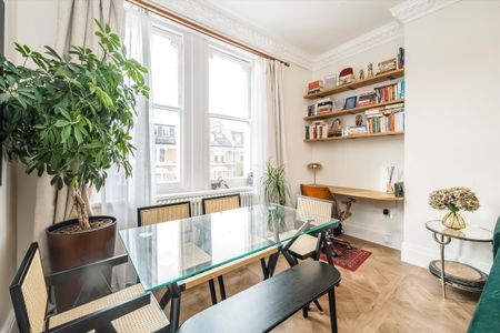 Sinclair Road, W14, London - Photo 2