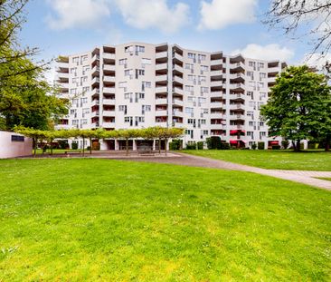 Large 2.5-room apartment in a quiet location - Foto 3