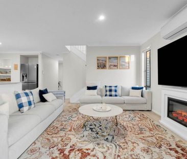 16 Capricorn Street, Springfield Lakes QLD 4300 - House For Rent | ... - Photo 4