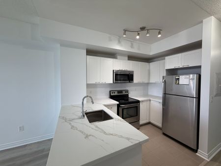 For Lease - 385 Prince Of Wales Drive Unit# 3003, Mississauga, Ontario - Photo 5