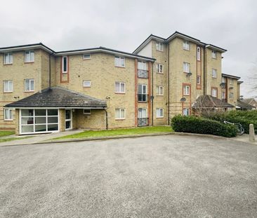 Trafalgar Court, Barking, IG11 - Photo 4