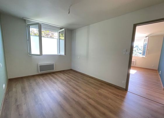 Appartement à louer 2 pièces • Le Monastère - Photo 1