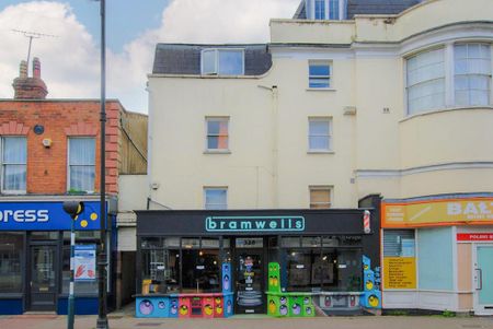 2 bedroom flat to rent - Photo 4