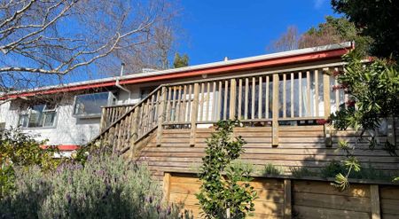 Lovely 3 bedroom Lockwood home - Photo 2
