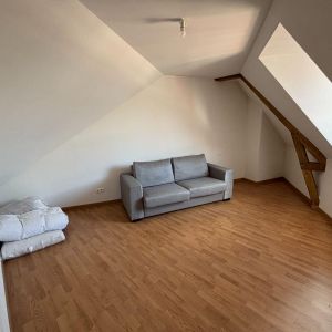 Appartement à Louer à Eu (76260) Appartement comprenant : Entrée, Salon séjour avec coin cu... - Photo 3