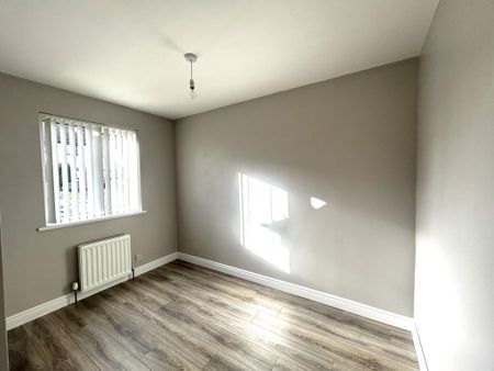 7 Thornhill Grove, Stormont, Belfast, BT5 7BN - Photo 5