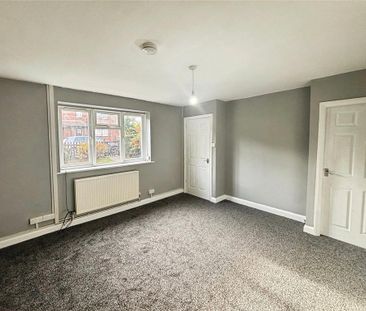 3 bedroom semi-detached house to rent - Photo 6