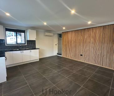 Neat & Tidy 1 Bedroom Unit in Sought After Speers Point - Photo 5