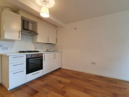 Studio to rent - Photo 4