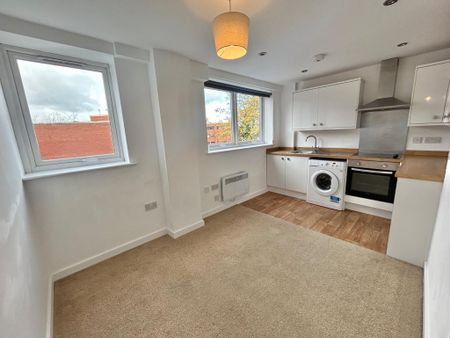 1 bedroom flat to rent - Photo 4