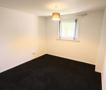 1 Bed, First Floor Flat - Photo 4