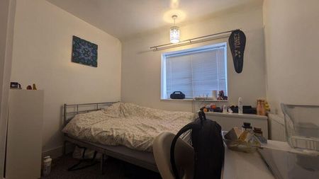 4 bedroom house to rent - Photo 2