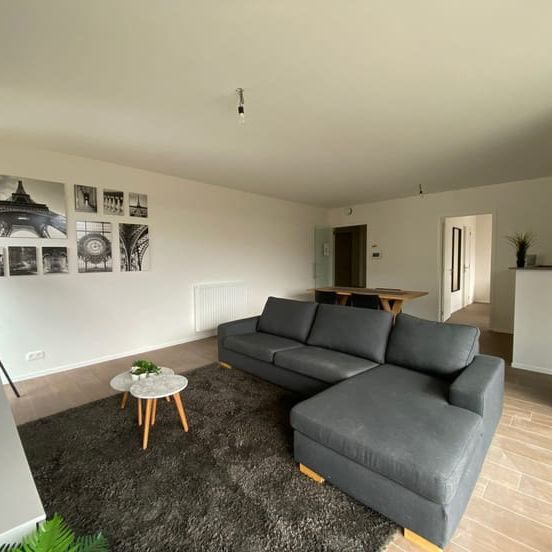 Appartement te huur - Photo 1