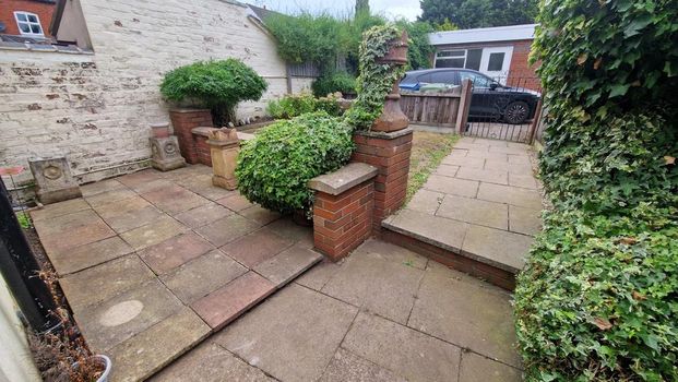 1 bedroom end of terrace house to rent - Photo 1