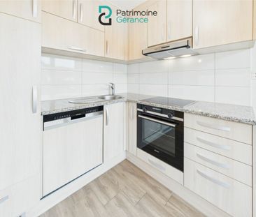 Appartement de 2.5 pièces avec balcon - Photo 2