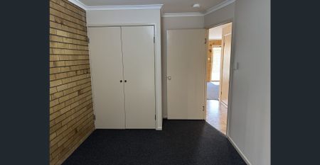 Two bedroom unit - Photo 4